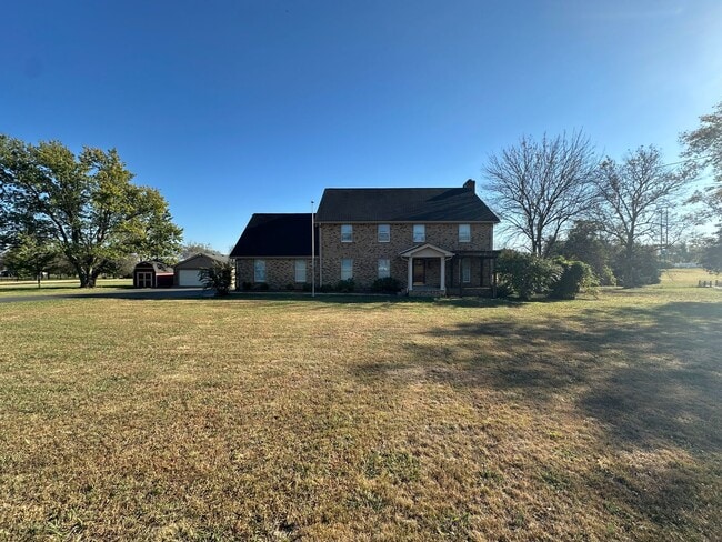 2720 Leeville Pike in Lebanon, TN - Building Photo - Building Photo