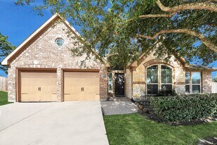 2429 Lost Bridge Ln in Pearland, TX - Building Photo