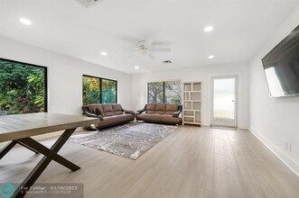 5110 Cleveland Rd in Delray Beach, FL - Building Photo - Building Photo