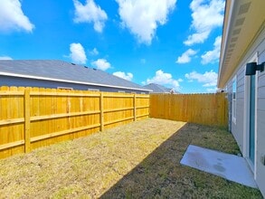 2325 N Valley Cir in La Feria, TX - Building Photo - Building Photo