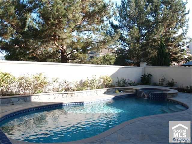 property at 31 Versailles