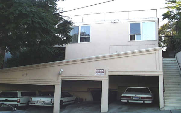 1155 N Clark St in West Hollywood, CA - Building Photo