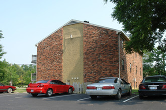 12506-12508 Old Shelbyville Rd in Louisville, KY - Building Photo - Building Photo