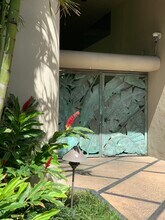 930 Kaheka St, Unit Hale Kaheka 35th Fl. in Honolulu, HI - Building Photo - Building Photo