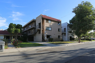 721 E Windsor Rd Apartamentos