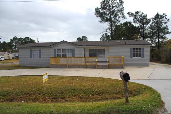 14939 Angela Dr