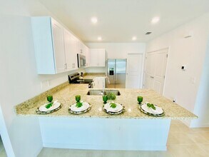 4799 Guinep Ln in Kissimmee, FL - Building Photo - Building Photo