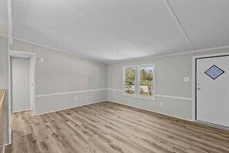 100 Caviness Dr in Jacksonville, NC - Building Photo - Building Photo