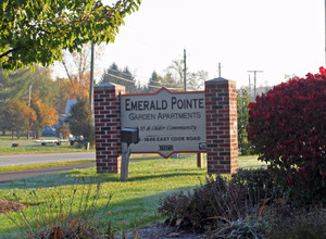 Emerald Pointe (55+ Senior Community) in Fort Wayne, IN - Building Photo - Building Photo