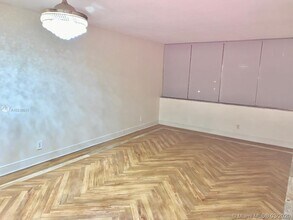 2751 Taft St-Unit -312 in Hollywood, FL - Building Photo - Building Photo
