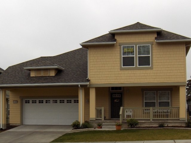 Forbes Point in Oak Harbor, WA - Building Photo