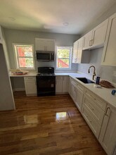 49 Capen St in Stoughton, MA - Building Photo - Building Photo