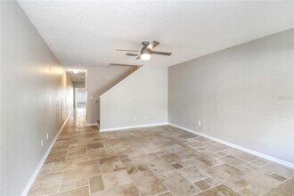 10811 Keys Gate Dr in Riverview, FL - Building Photo - Building Photo