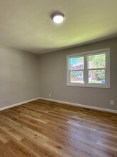 951 Tilden St NW in Atlanta, GA - Building Photo - Building Photo