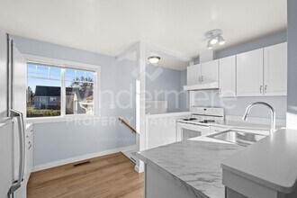 1128 E Glass Ave in Spokane, WA - Building Photo - Building Photo