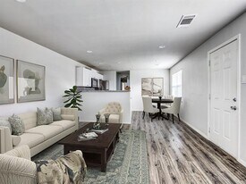 2204 W Rosedale St S in Fort Worth, TX - Building Photo