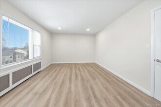 169 Lockwood Ave in Yonkers, NY - Building Photo - Building Photo