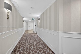 3000 Island Blvd in Aventura, FL - Building Photo - Building Photo