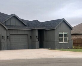 7120 22nd St in Lubbock, TX - Building Photo - Building Photo