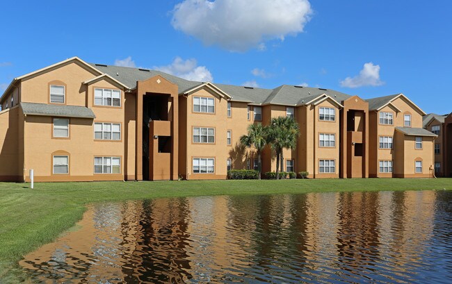 Willow Key Apartments in Orlando, FL - Foto de edificio - Building Photo