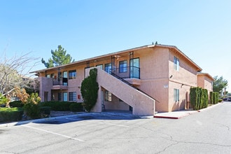 Sandhill in Las Vegas, NV - Foto de edificio - Building Photo