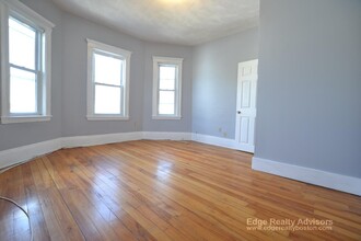 20 Brackett St, Unit 4 in Boston, MA - Building Photo - Building Photo