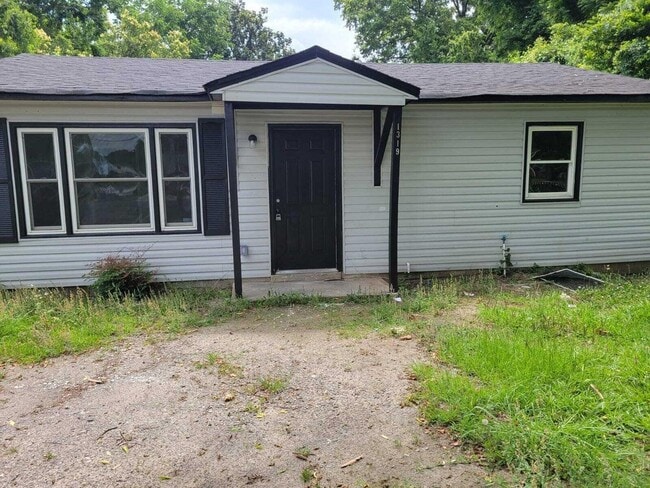 property at 1319 Wallace St