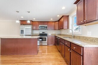220 White St in Belmont, MA - Building Photo - Building Photo