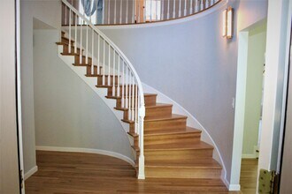 321 Keach Ct in Steilacoom, WA - Building Photo - Building Photo