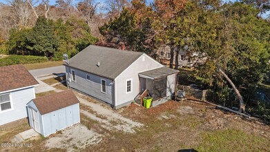 605 Neuse Ave in New Bern, NC - Building Photo - Building Photo