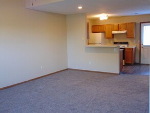 4202-4204 Derby Ridge Dr-Unit -4204 in Columbia, MO - Building Photo - Building Photo