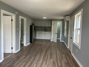 27 N Main St in Norwich, CT - Building Photo - Building Photo