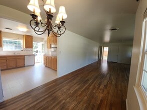 25 Mary Ln in Red Bluff, CA - Building Photo - Building Photo