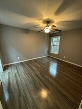 5023 White Petal Way in Knoxville, TN - Building Photo - Building Photo