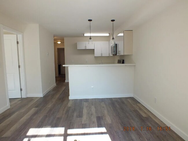 12544 15th Ave NE in Seattle, WA - Building Photo - Building Photo