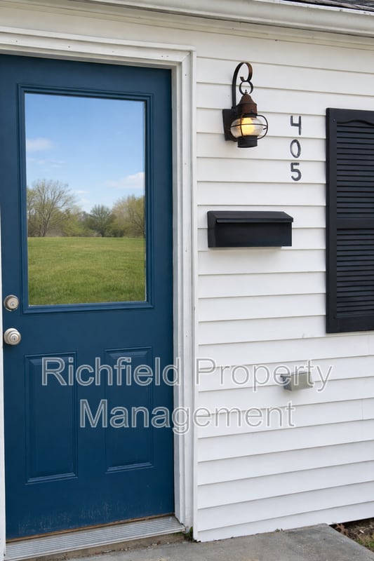 405 W 3rd St in Sheridan, IN - Building Photo - Building Photo