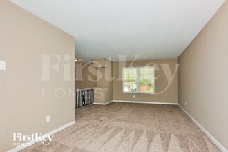 5708 Madlar Ln in Florissant, MO - Building Photo - Building Photo