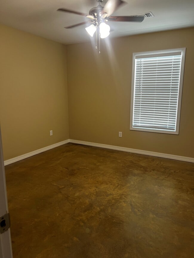 1137 Herbert St NW in Camden, AR - Building Photo - Building Photo
