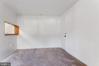 103 Three Coin Way in Glen Burnie, MD - Building Photo - Building Photo