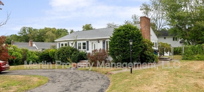 property at 124 Cambridge St