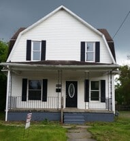 943 Brice Ave in Lima, OH - Building Photo