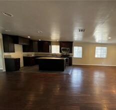 8827 Darby Ave, Unit Master in Northridge, CA - Building Photo - Building Photo