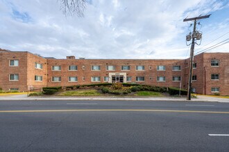 Crestview in Washington, DC - Building Photo - Building Photo