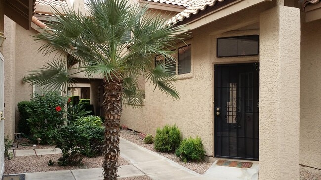 property at 1001 N Pasadena