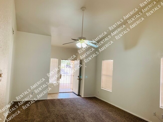 7450 W Eva St in Peoria, AZ - Building Photo - Building Photo