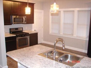 406 N Willis Ave in Champaign, IL - Building Photo - Building Photo