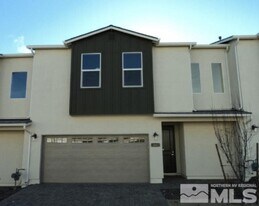 4802 Black Falcon Wy in Sun Valley, NV - Building Photo