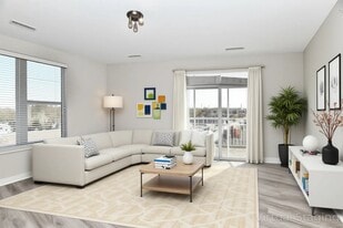 Mozzo Apartments in Indianapolis, IN - Building Photo