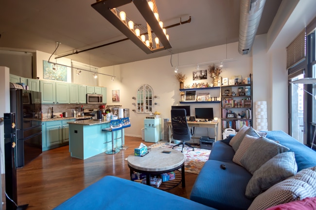 849 N Franklin St in Chicago, IL - Building Photo - Building Photo