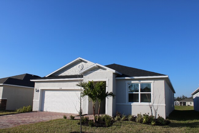3574 74th Ave Cir E in Sarasota, FL - Building Photo - Building Photo